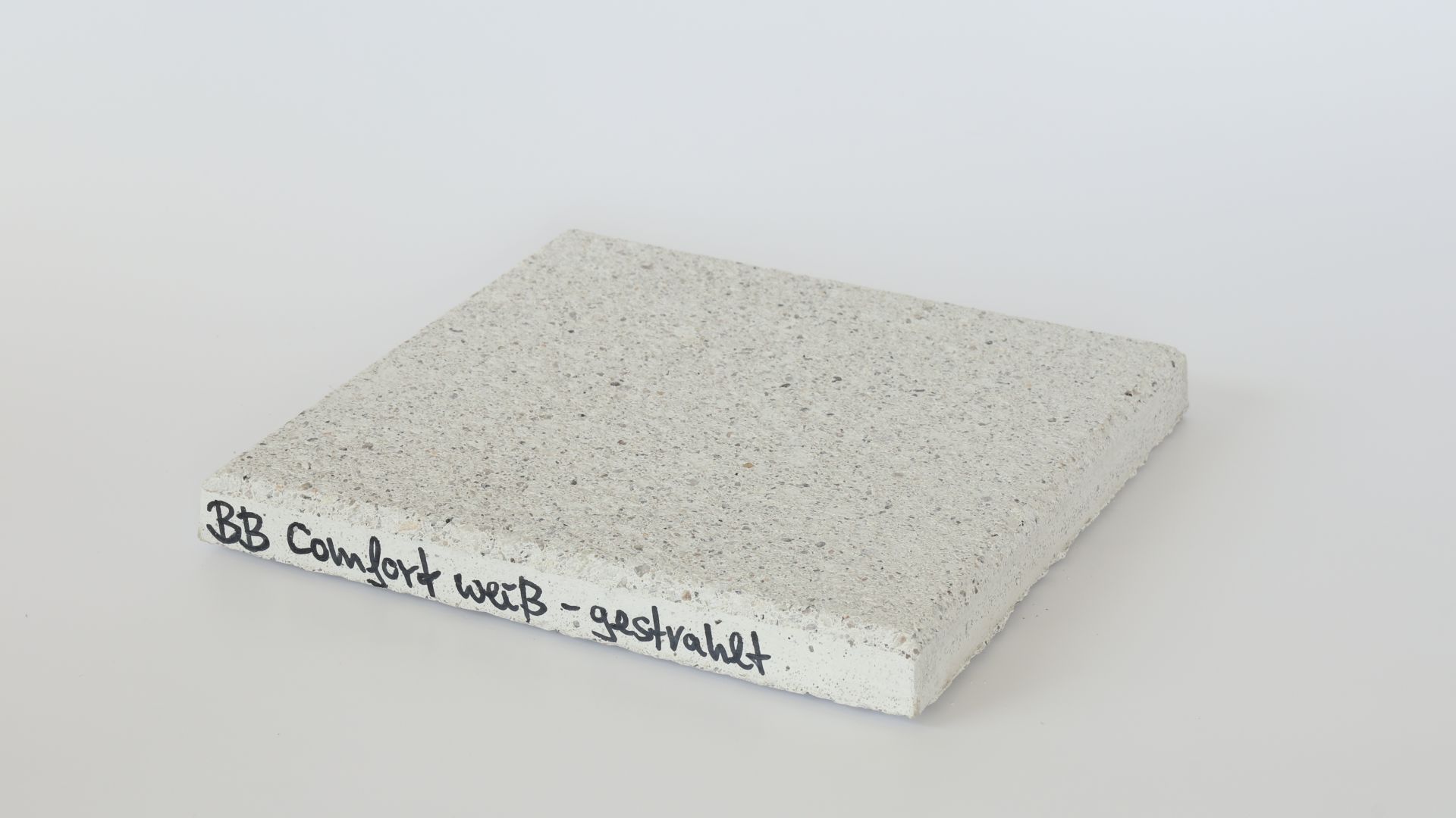 Sample Slab_concrete  cast stone_'Comfort weiß'_shot-blasted